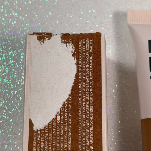 Bite Beauty Foundation T125 - Picture 4 of 4